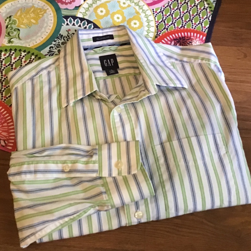 Gap Classic Fit shirt